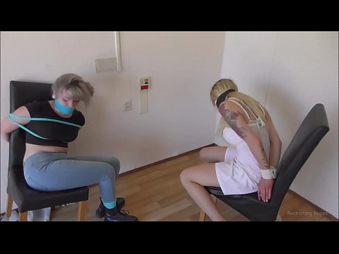 ❤️ Fíkill / bundin og kæfð / stúlka í neyð ❤ Klám á is.tradeis.top ﹏